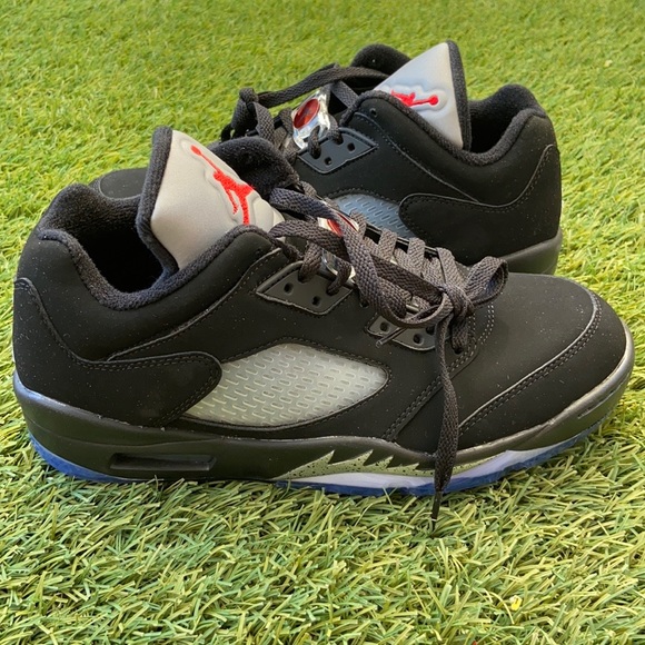 air jordan v low golf shoe